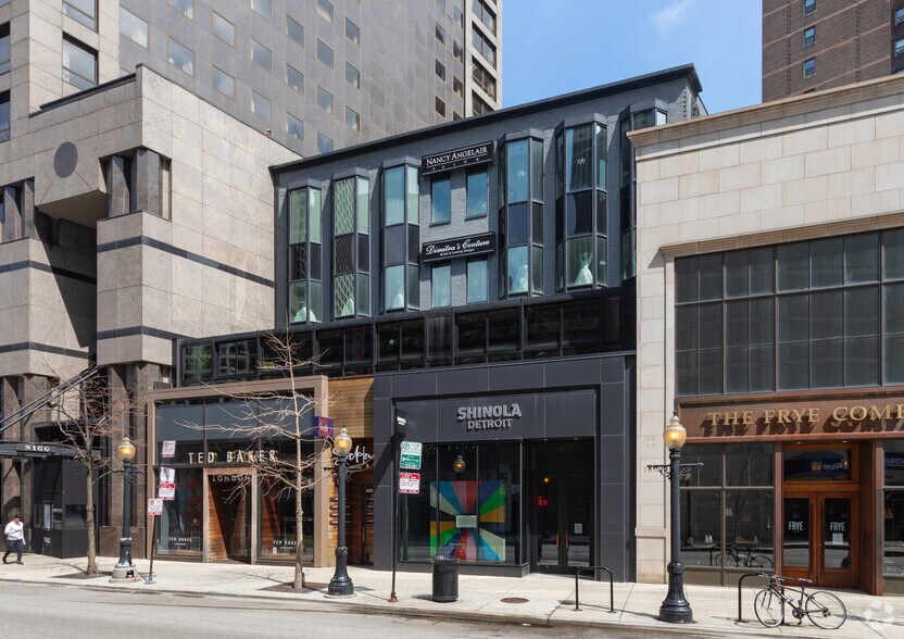 1009-1011 N Rush St, Chicago, IL à louer - Photo de l’immeuble – Image 2 sur 2