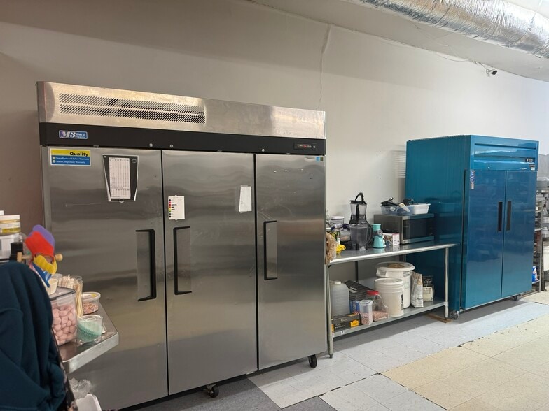 135 S Wayne St, Milledgeville, GA à vendre - Photo intérieure – Image 2 sur 10