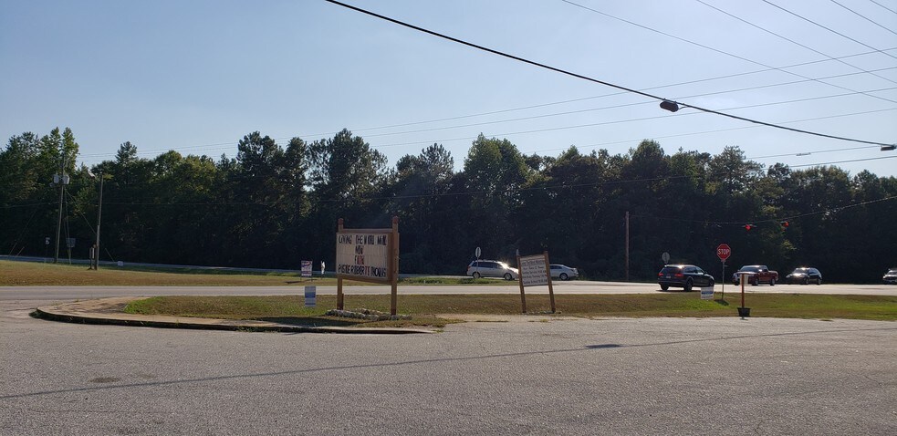 State Route 212, Covington, GA à vendre - Photo de l’immeuble – Image 2 sur 5