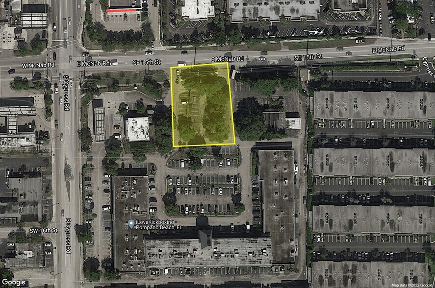 E McNab, Pompano Beach, FL à louer - Photo principale – Image 1 sur 6