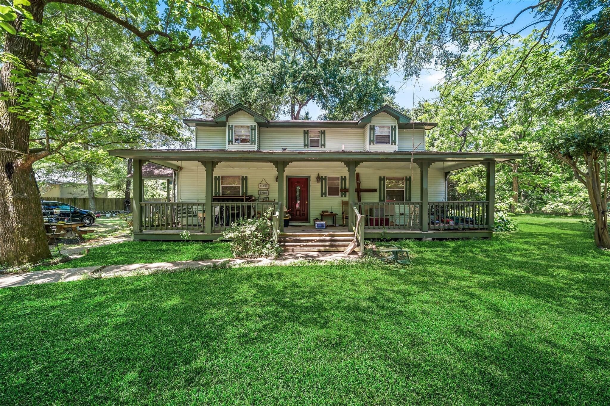 19160 Terri Ln, Conroe, TX à vendre Photo de l’immeuble– Image 1 sur 15