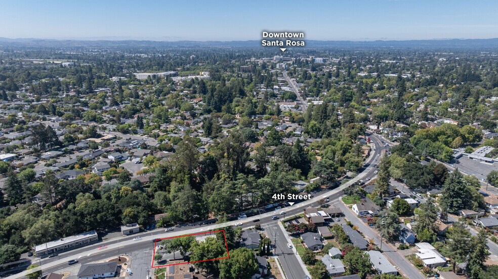 2211 4th St, Santa Rosa, CA à vendre - Aérien – Image 2 sur 24