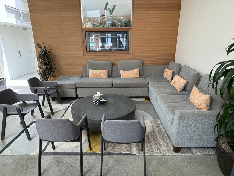 1516 Folsom St, San Francisco, CA à louer - Photo intérieure – Image 3 sur 16