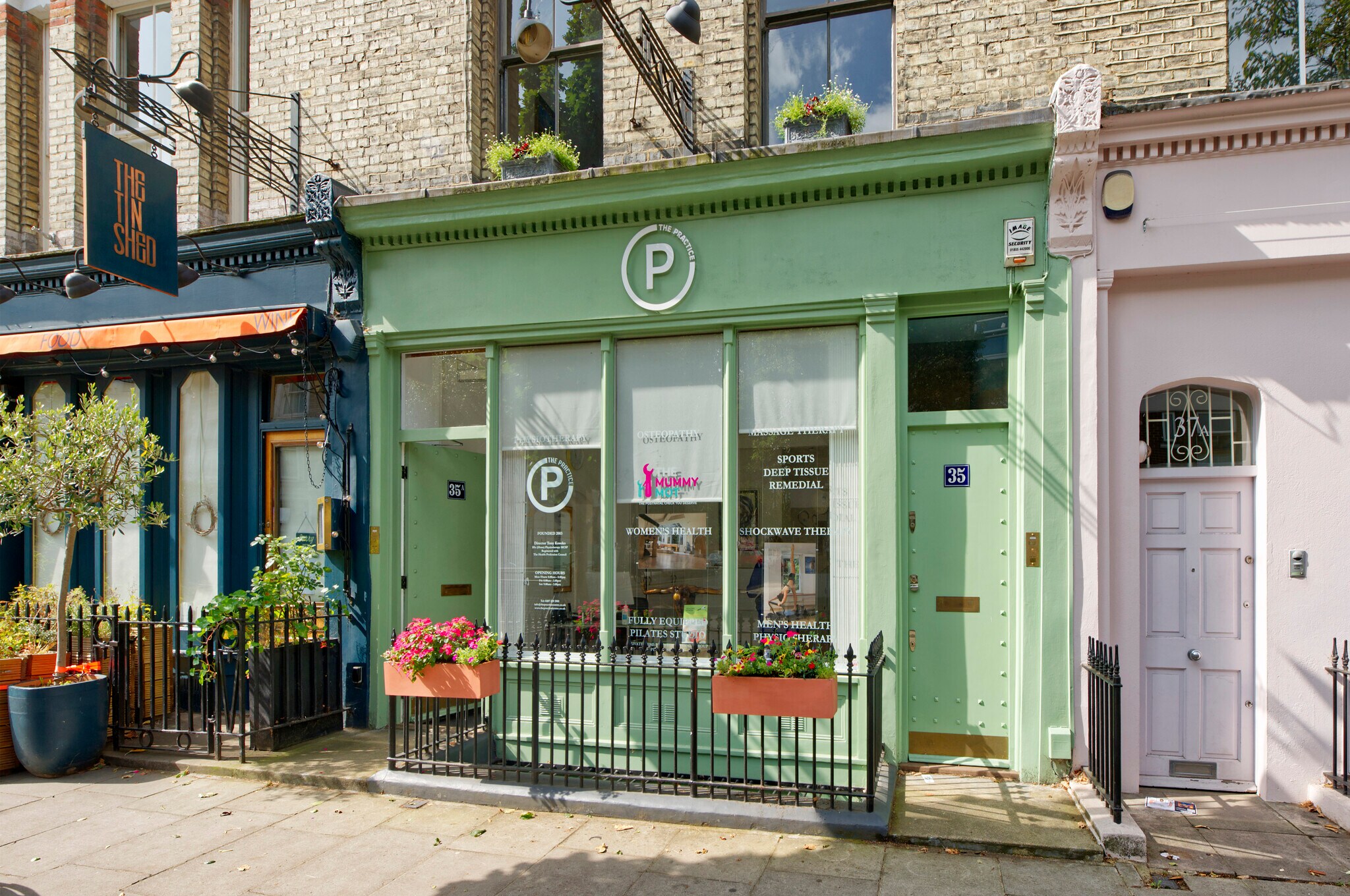 35 All Saints Rd, Londres à vendre Photo de l’immeuble– Image 1 sur 1