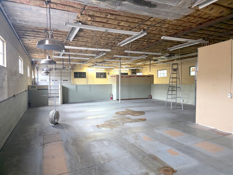 2030 N Clay St, Denver, CO à louer - Photo de l’immeuble – Image 2 sur 8