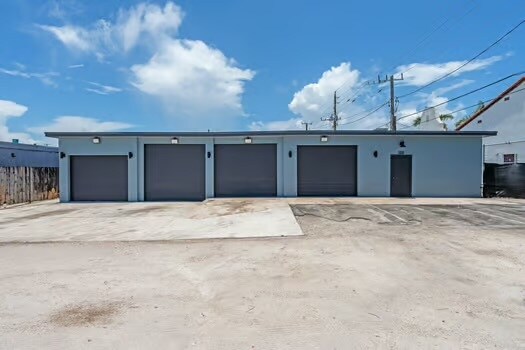 326 S H St, Lake Worth, FL à vendre - Photo de l’immeuble – Image 2 sur 47