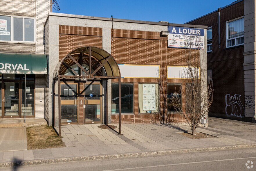 325 Av Dorval, Dorval, QC à louer - Photo principale – Image 1 sur 3