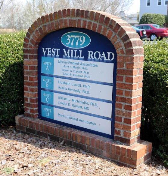 3779 Vest Mill Rd, Winston-Salem, NC à louer - Photo de l’immeuble – Image 2 sur 4