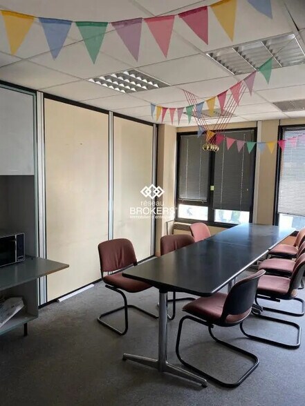Bureau dans Grenoble à vendre - Photo intérieure – Image 3 sur 11