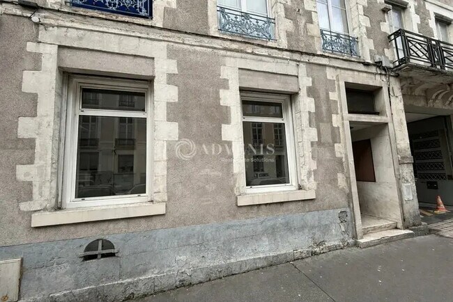 Plus de détails pour Local commercial à louer