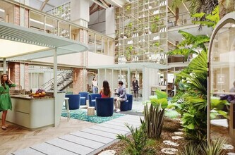 32 Rue De Paradis, Paris à vendre Photo intérieure– Image 1 sur 3