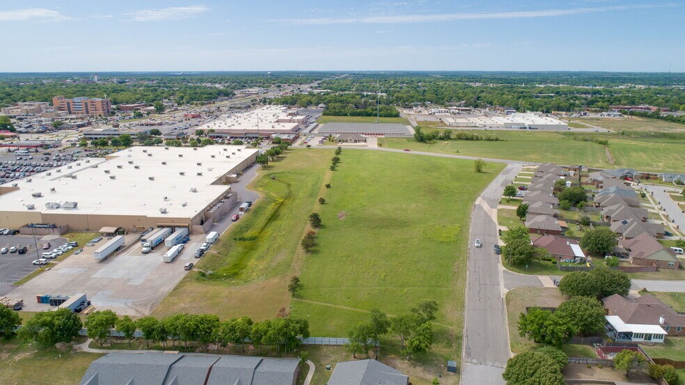 Shenandoah, Ardmore, OK à vendre - Photo de l’immeuble – Image 3 sur 12