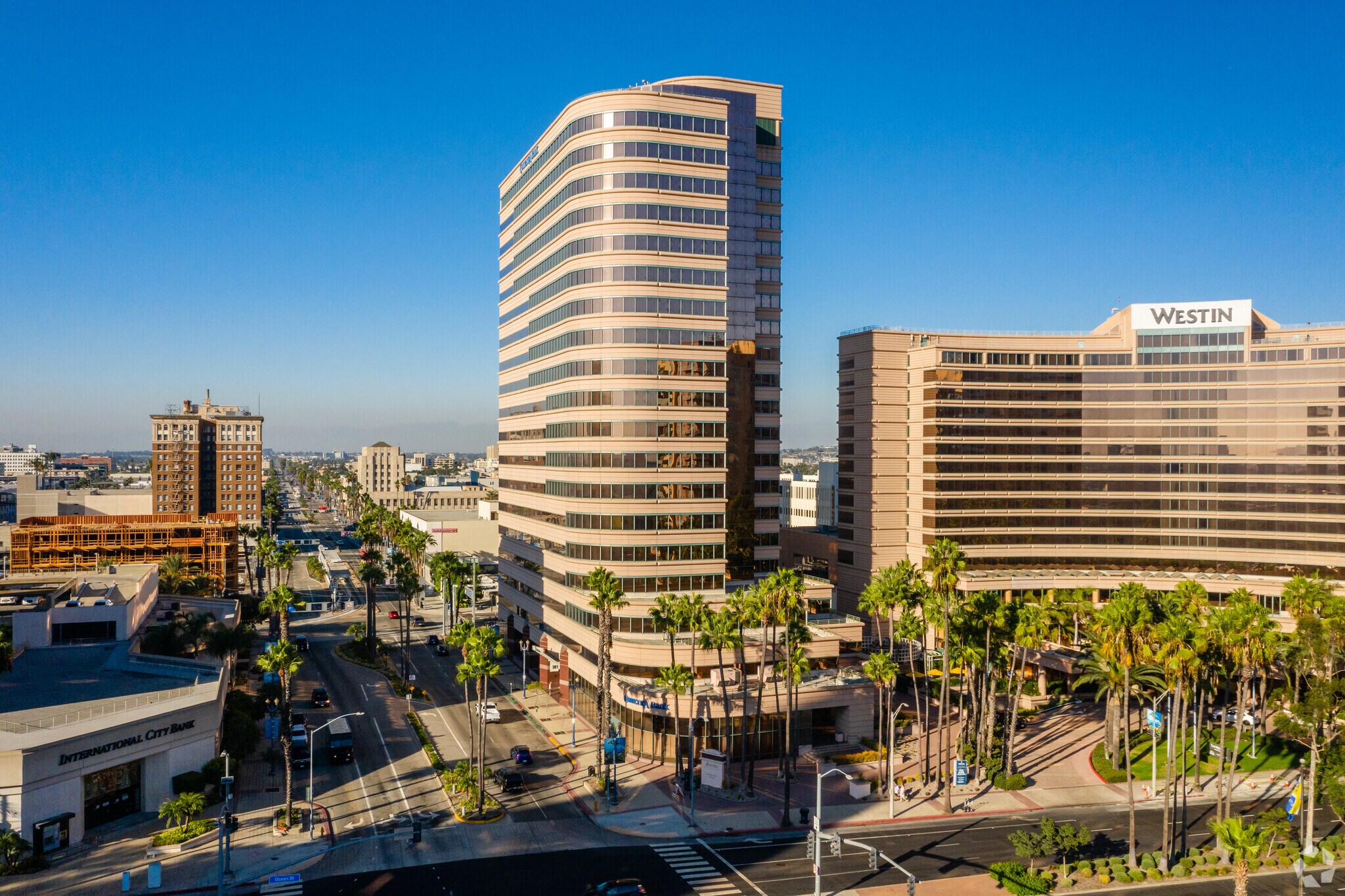 301 E Ocean Blvd, Long Beach, CA à louer Photo principale– Image 1 sur 11