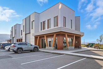 2175 Optic Crt, Kelowna, BC à louer Photo intérieure– Image 1 sur 11