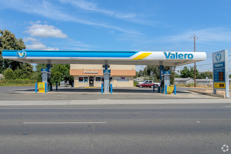 1573 N Beale Rd, Marysville, CA à vendre - Photo de l’immeuble – Image 3 sur 3