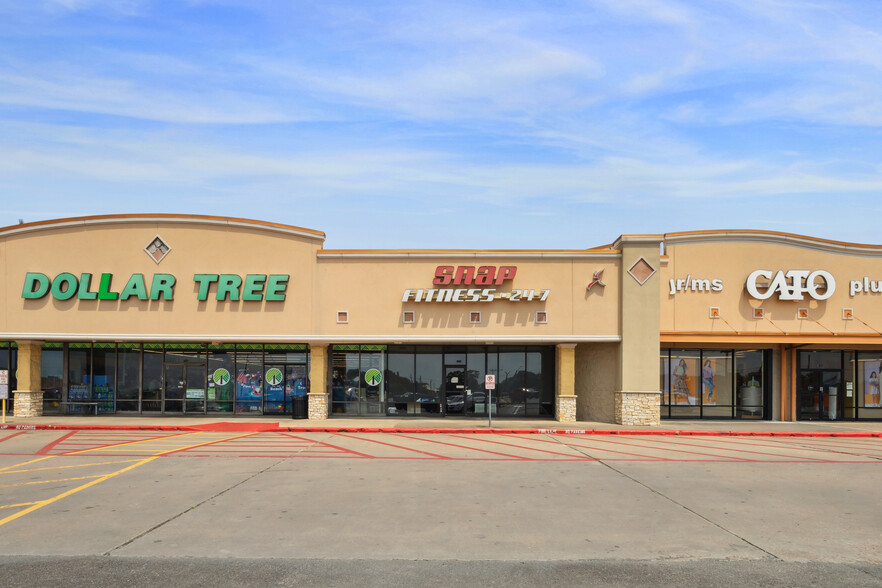 1800 N Velasco St, Angleton, TX à louer - Photo de l’immeuble – Image 2 sur 8
