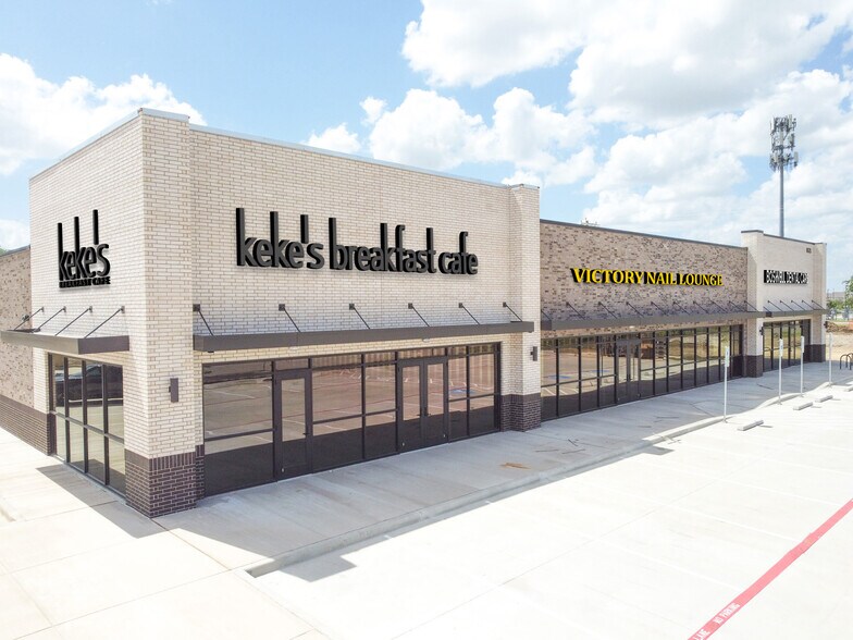 8625 Old Decatur Rd, Fort Worth, TX à vendre - Photo de l’immeuble – Image 3 sur 10