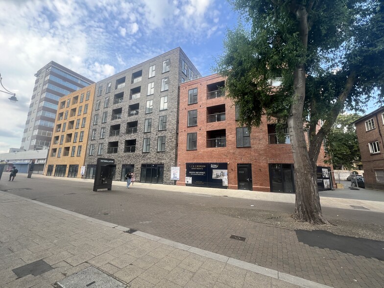 22-44 North St, Romford à louer - Photo de l’immeuble – Image 3 sur 5