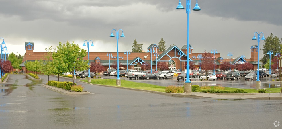 2910-3010 E 57th Ave, Spokane, WA à louer - Photo principale – Image 1 sur 6