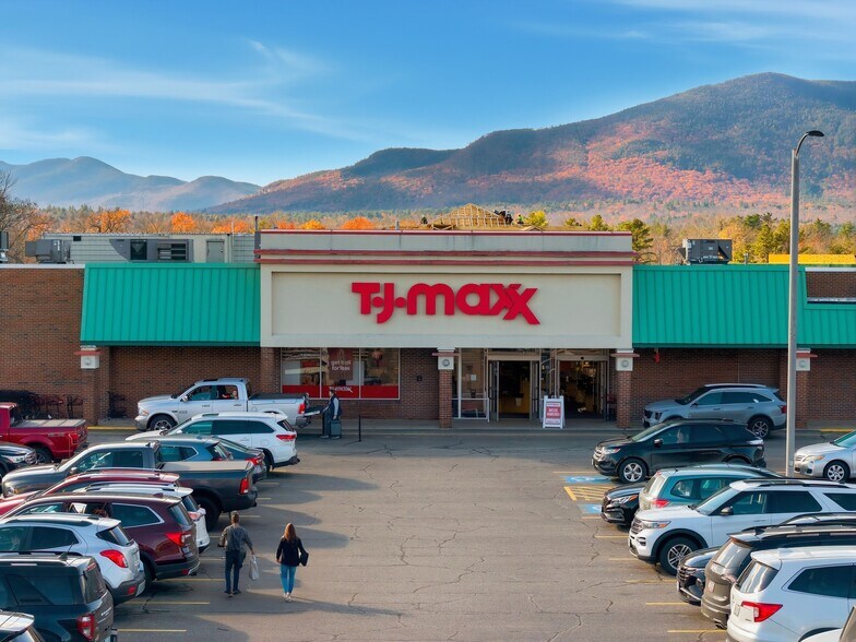 1584 White Mountain Hwy, North Conway, NH à louer - Photo de l’immeuble – Image 2 sur 10