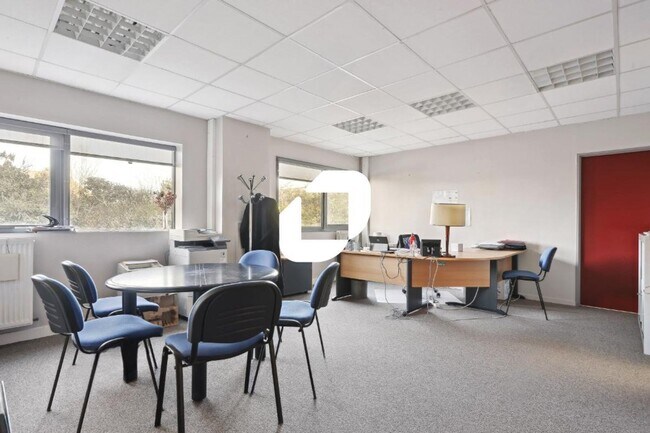 Plus de détails pour Bureau à louer