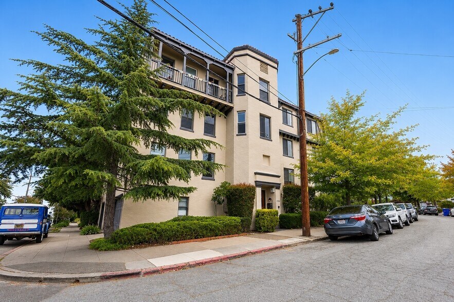 1001 Warfield Ave, Oakland, CA à vendre - Photo de l’immeuble – Image 3 sur 19
