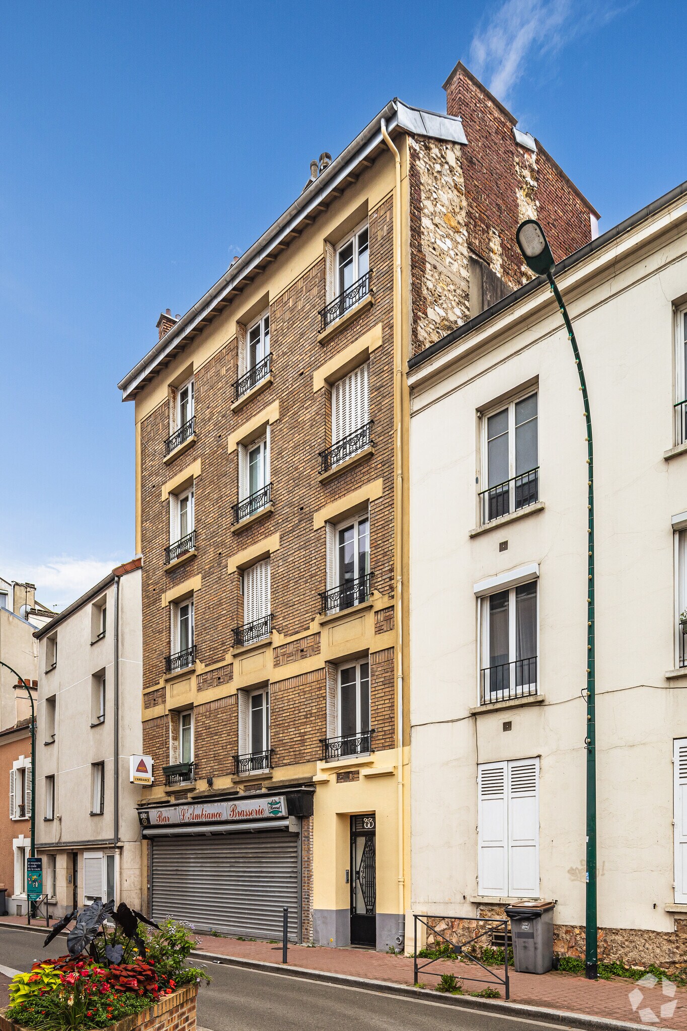 Local commercial dans Nogent-sur-Marne à louer Photo principale– Image 1 sur 2
