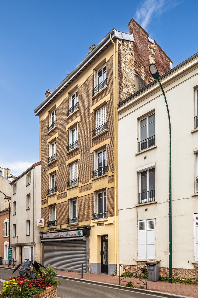 Plus de détails pour Local commercial à louer