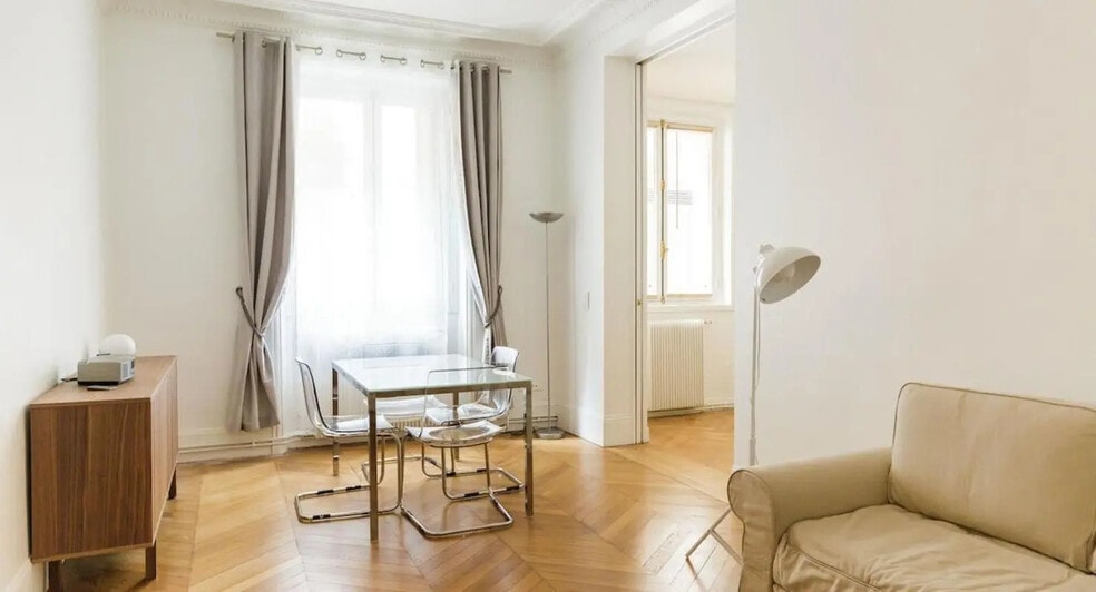 Bureau dans Paris à louer - Photo de l’immeuble – Image 1 sur 7