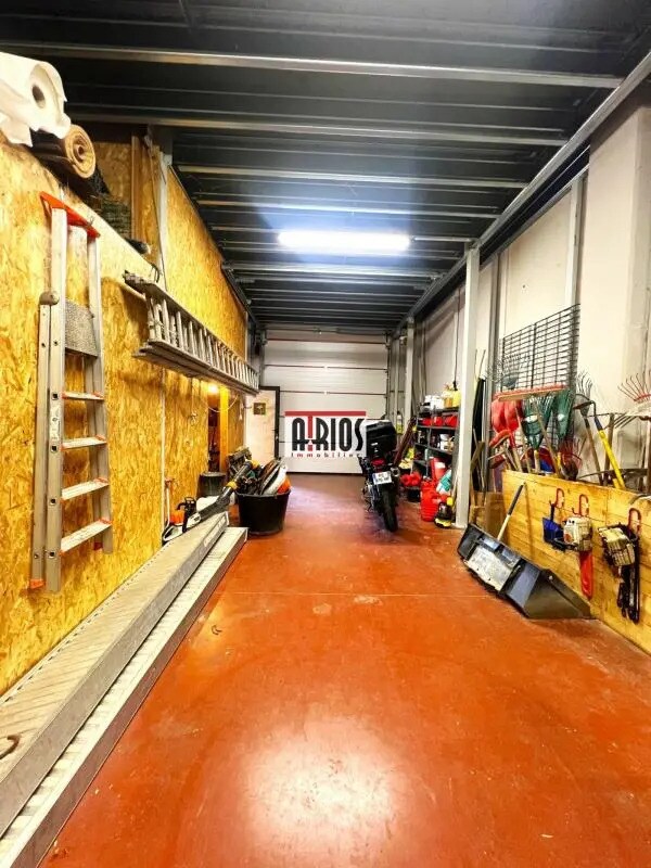 Industriel/Logistique dans La Farlède à louer Photo de l’immeuble– Image 1 sur 4