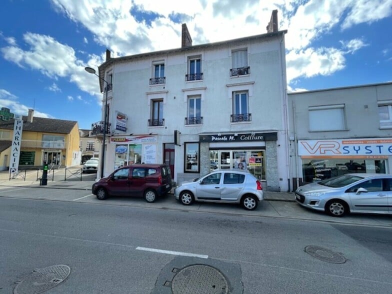 Local commercial dans Bellerive-sur-Allier à louer - Photo de l’immeuble – Image 3 sur 3