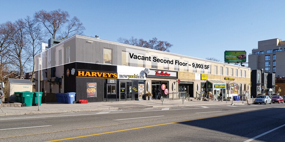 2150 Bloor St W, Toronto, ON à louer - Photo principale – Image 1 sur 5