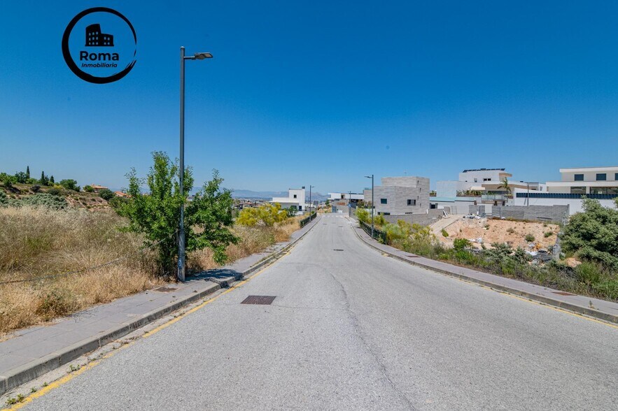 Terrain dans La Zubia, Granada à vendre - Photo de l’immeuble – Image 3 sur 34