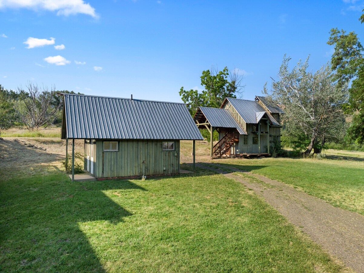 View Photo