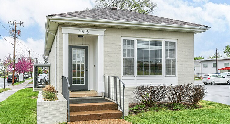 2515 Fall Hill Ave, Fredericksburg, VA à louer Photo principale– Image 1 sur 12