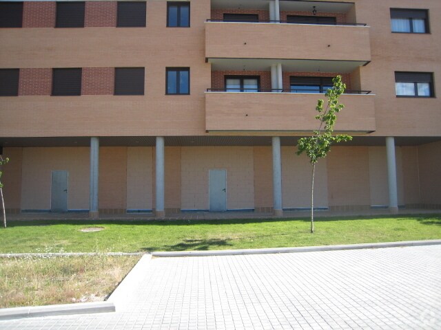 Immeuble residentiel dans Villanueva de la Cañada, Madrid à vendre - Photo intérieure – Image 1 sur 1