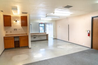 815-817 N Central Ave, Medford, OR à louer Photo intérieure– Image 1 sur 6