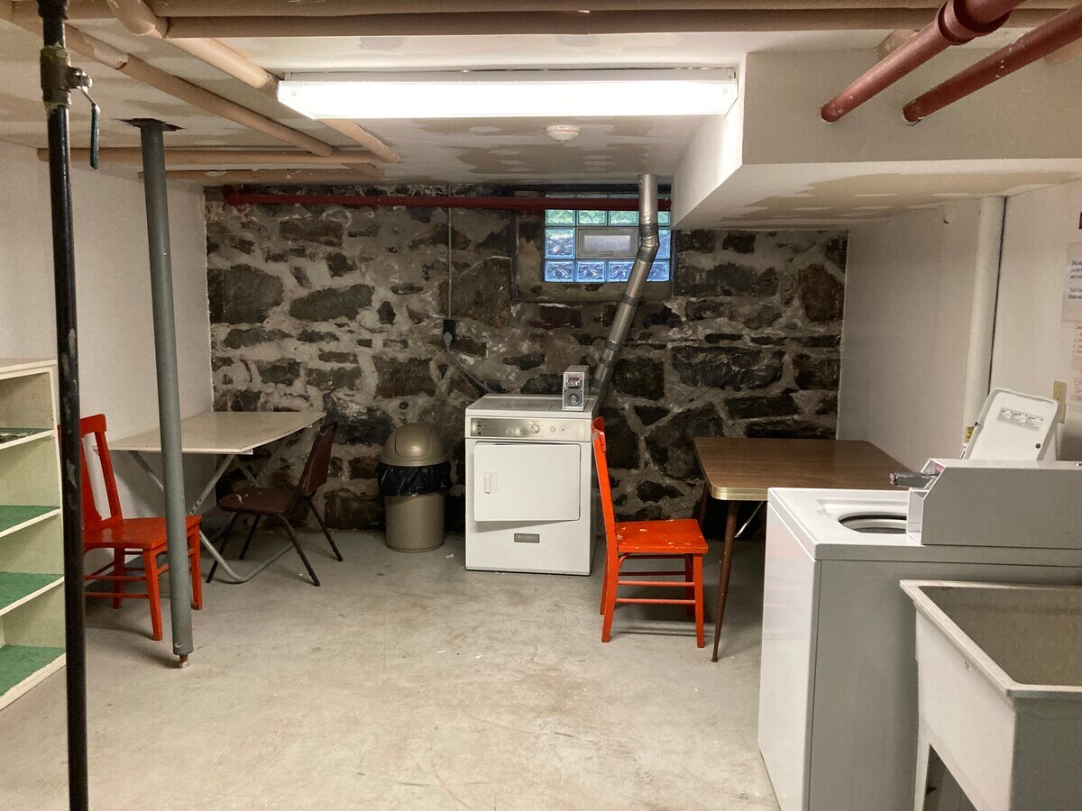 View Photo