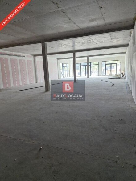 Local commercial dans Éguilles à louer - Photo intérieure – Image 3 sur 5