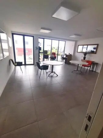 Bureau dans Perpignan à vendre - Photo de l’immeuble – Image 1 sur 4