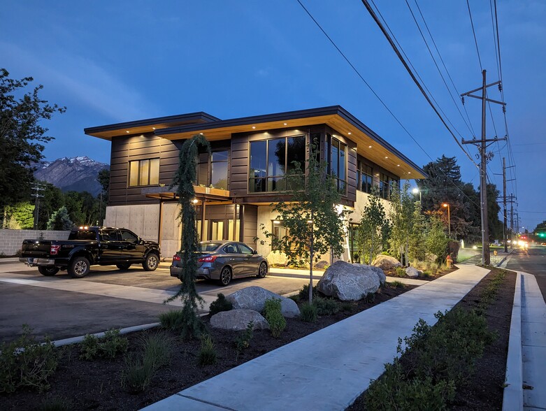 5305 S Highland Dr, Holladay, UT à louer - Photo principale – Image 1 sur 20
