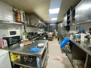 Local commercial dans L'Hospitalet de Llobregat à louer Photo intérieure– Image 2 sur 5