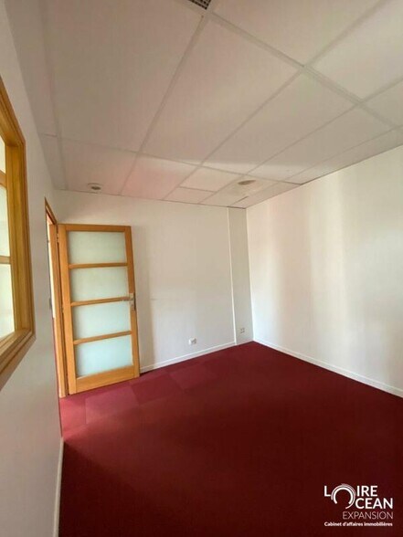 Bureau dans Basse-Goulaine à louer - Photo de l’immeuble – Image 2 sur 9
