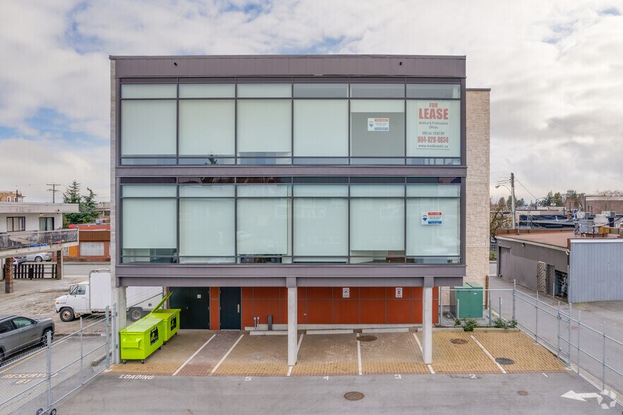 11770 Fraser St, Maple Ridge, BC à louer - Photo de l’immeuble – Image 3 sur 3