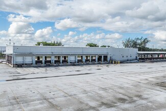 Plus de détails pour 7000 NW 60th St, Miami, FL - Industriel/Logistique à louer