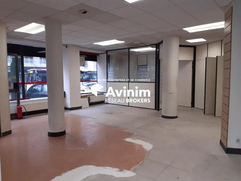 Local commercial dans Chambéry à vendre - Photo intérieure – Image 2 sur 3