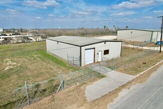Plus de détails pour 210 Wyoming Blvd, Pleasanton, TX - Industriel/Logistique à louer