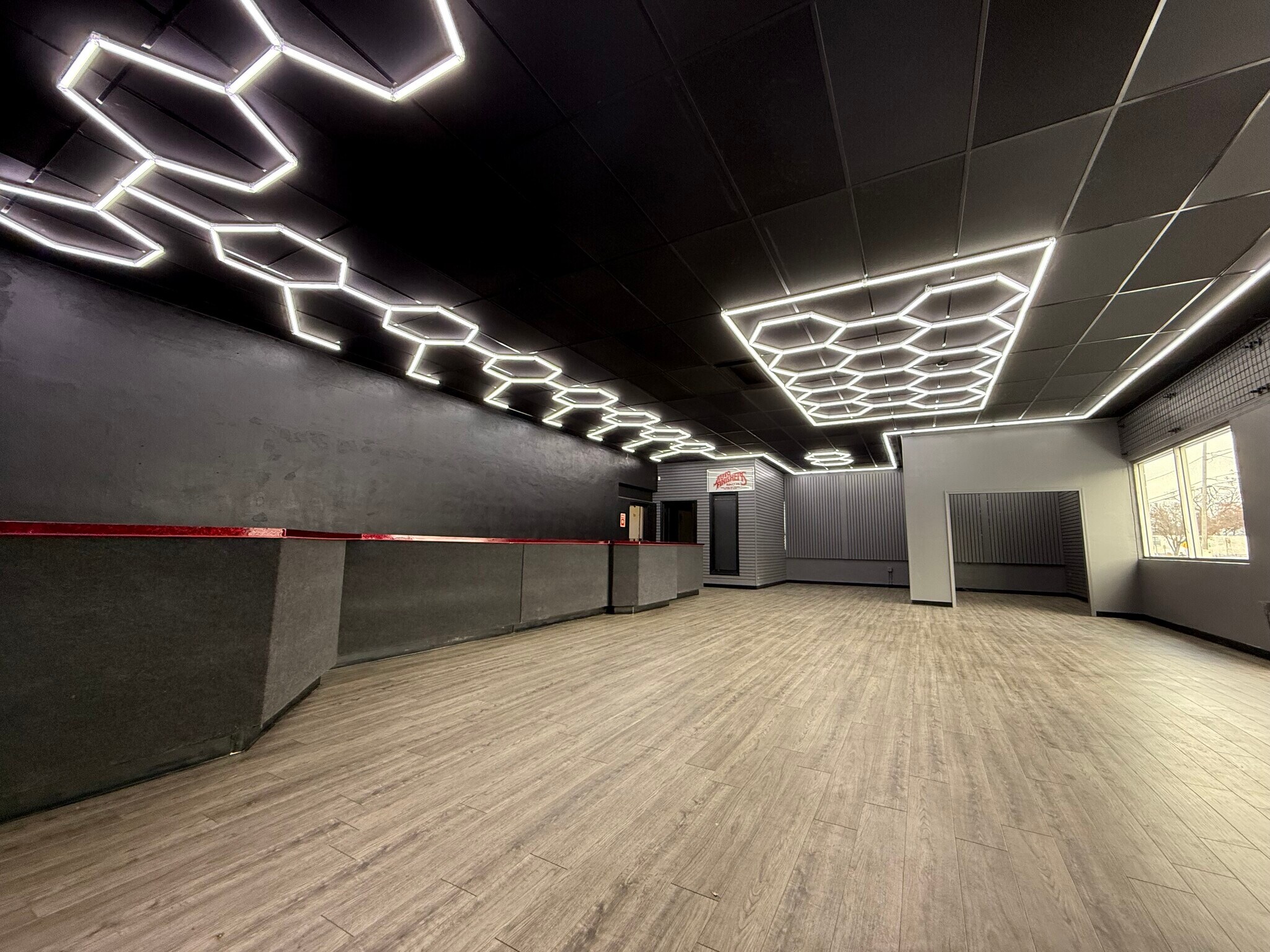 1711 N Clinton Ave, Rochester, NY à louer Photo principale– Image 1 sur 15