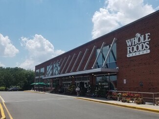 Plus de détails pour 905 River Rd, Edgewater, NJ - Local commercial à louer