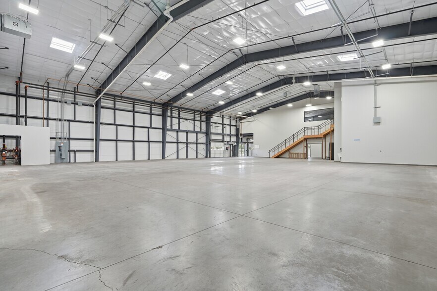 1675 Las Colonias Dr, Grand Junction, CO à louer - Photo de l’immeuble – Image 3 sur 24